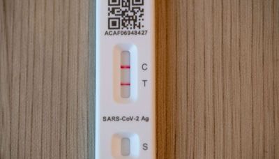 Covid-19 : Plus contagieux que les autres, un nouveau variant se propage partout en Europe