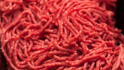 USDA advierte sobre carne molida potencialmente contaminada con E. coli - La Opinión