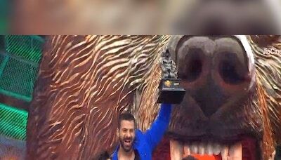 Khatron Ke Khiladi 14: Karan Veer lifts trophy, takes home a brand-new car