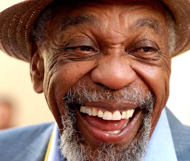 Bill Cobbs, veteran actor known for roles in ‘Demolition Man’ and ‘Air Bud,’ dead at 90