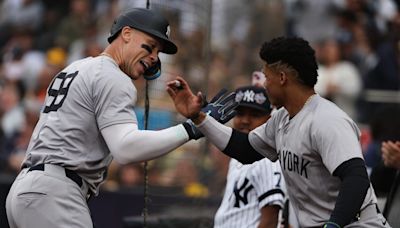 Deadspin | Aaron Judge (17th HR), Yanks stay hot in San Diego