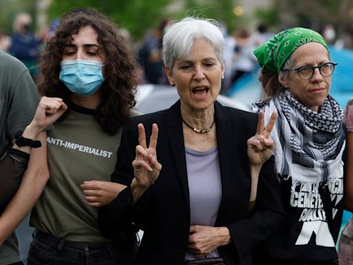 Jill Stein accuses police of assaulting her at protest