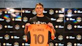 Ezequiel Ponce, el nuevo '10' argentino de la MLS que sueña con goles y un souvenir: "Espero cruzarme a Messi para cambiar una camiseta"