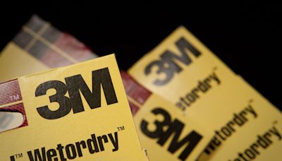 3M Jumps Most in 36 Years as New CEO Boosts Profit Forecast