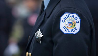 Chicago police release videos of 2 people of interest in fatal West Side shooting of retired officer