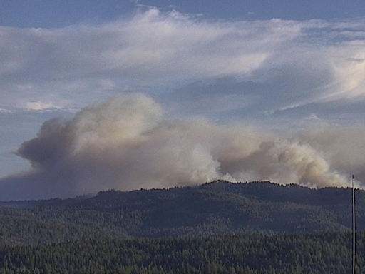 Crozier Fire Updates: Evacuations expand for El Dorado County wildfire as it continues to spread