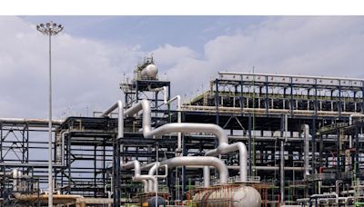 Nigeria's Glut of Unsold Oil Starts to Shrink as Prices Weaken