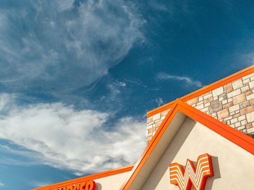 Canyon Whataburger announces chance for free food, merch on opening day