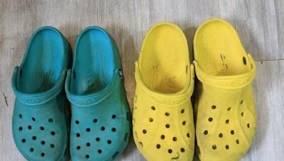 Disney World vieta le Crocs dopo una serie di incidenti sulle scale mobil