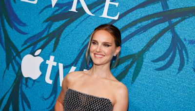 Natalie Portman’s Ribbon Choker Is the First Witchy Accessory of the Season