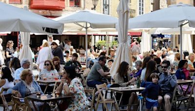 La hostelería empieza el verano lastrada por 'la falta de personal cualificado'