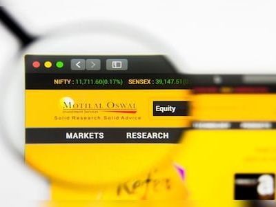 Motilal Oswal Financial Services Q1 Results | Net profit, revenue shoot up; AUM surges 70% - CNBC TV18