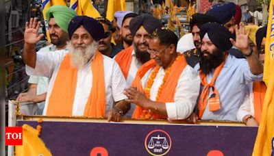 Sukhbir Singh Badal gets YAD chief’s support in 1st SAD outreach | Chandigarh News - Times of India