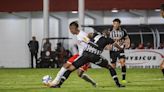 Burse comenta erro individual que resultou no empate em Tombense x Figueirense: "Erramos todos"