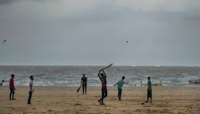 Maharashtra Weather Today: IMD Predicts Moderate Rain In Mumbai; Heavy Downpours Expected Across State