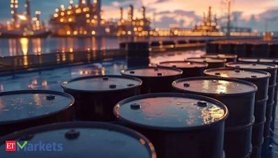 Oil prices fall on predictions of swelling crude inventories, weak demand - The Economic Times