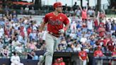 Bohm, Realmuto hit back-to-back homers as Phillies rally for 4-2 victory over Brewers