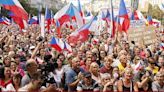 70,000 people take to streets of Prague to protest against anti-Russian sanctions, arms supplies to Ukraine