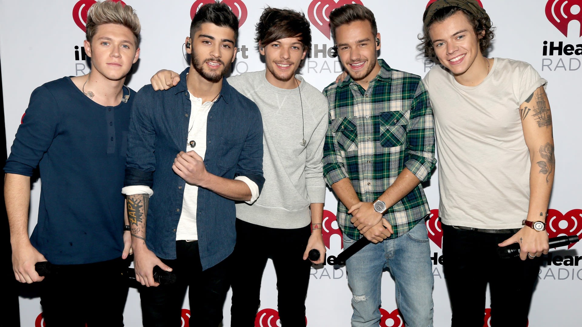 Zayn Malik 'desperate to end feud One Direction feud' amid reunion hopes