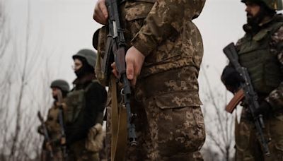 Rusia tira de talonario para reclutar a soldados extranjeros en un "brigada especial" contra Ucrania
