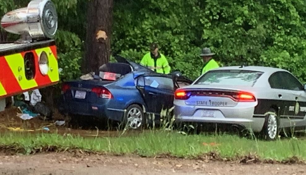 Moore County high school student killed in car crash on Youngs Road near Vass, officials say