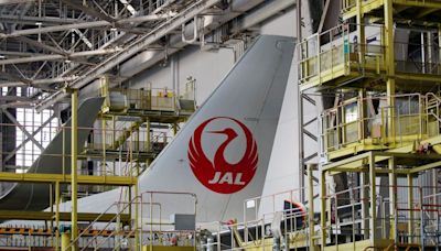 Japan Airlines orders 10 Boeing 787-9s, takes options for 10 more
