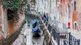 Porque razão andam os canais de Veneza com pouca água?