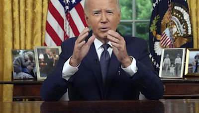 Majority of voters says Biden should resign presidency