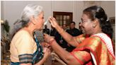 'Dahi Cheeni Moment': President Murmu Feeds Spoon Of Good Luck To FM Sitharaman Ahead Of Budget 2024