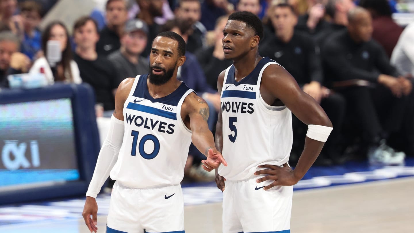 Mike Conley Hilariously Chirped by Teammates at the Podium After Game 4 Win