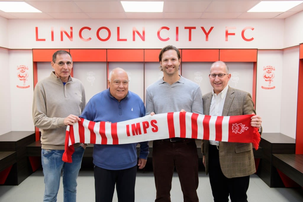 Bryce Miller: Welcome to Lincoln? San Diegans, including former Padres Chairman Ron Fowler, get kicks with English soccer club