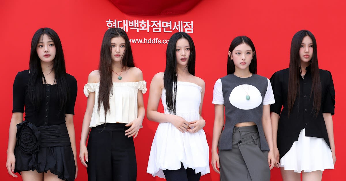 NewJeans Elevates Matching Girl Group Style In Sleek & Chic Black Looks