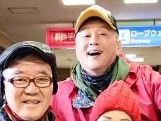 昔3度感染住院 72歲李立群突飛日本！何篤霖鬆口揭他近況