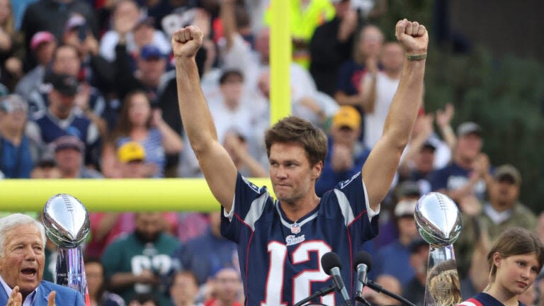 ‘Hundreds’ of Tom Brady’s former teammates expected at his Patriots Hall of Fame Ceremony (report)