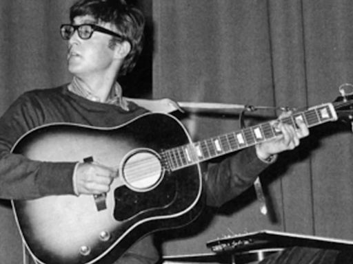 Sale a subasta la mítica guitarra perdida de John Lennon: su precio es de casi 3 millones de dólares