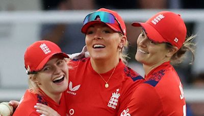 Sarah Glenn: England spinner says Lord's finale for T20I series against New Zealand will be 'special' and a 'privilege'