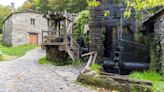 El pueblo dentro de una reserva natural que estuvo abandonado y ahora es un Bien de Interés Cultural