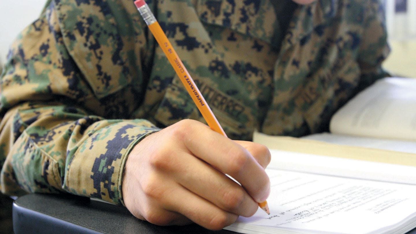 Lawmakers ask for DOD data on troops’ tuition assistance problems