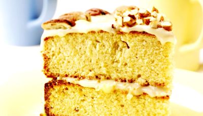 Mary Berry's 'sunshine' cake is ready in less than 30 minutes – recipe
