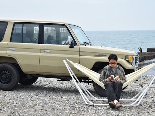 對Land Cruiser的愛超深! 開Land Cruiser70在海邊、露營地盡情享受的小學老師☆