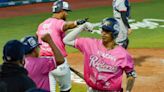 Rieleros doblega 13 carreras a 4 a Sultanes en Aguascalientes