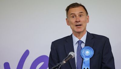 Jeremy Hunt Keeps Seat in Parliament, Avoiding ‘Portillo’ Shock