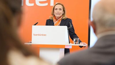 Gloria Ortiz, consejera delegada de Bankinter: 'La opa de BBVA sobre Sabadell es una oportunidad para el resto de bancos'