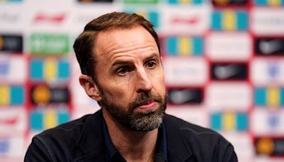 Gareth Southgate only thinking about England amid Manchester United links