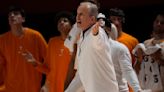 Dalton Knecht scores 21 to lead No. 17 Tennessee over No. 20 Illinois 86-79