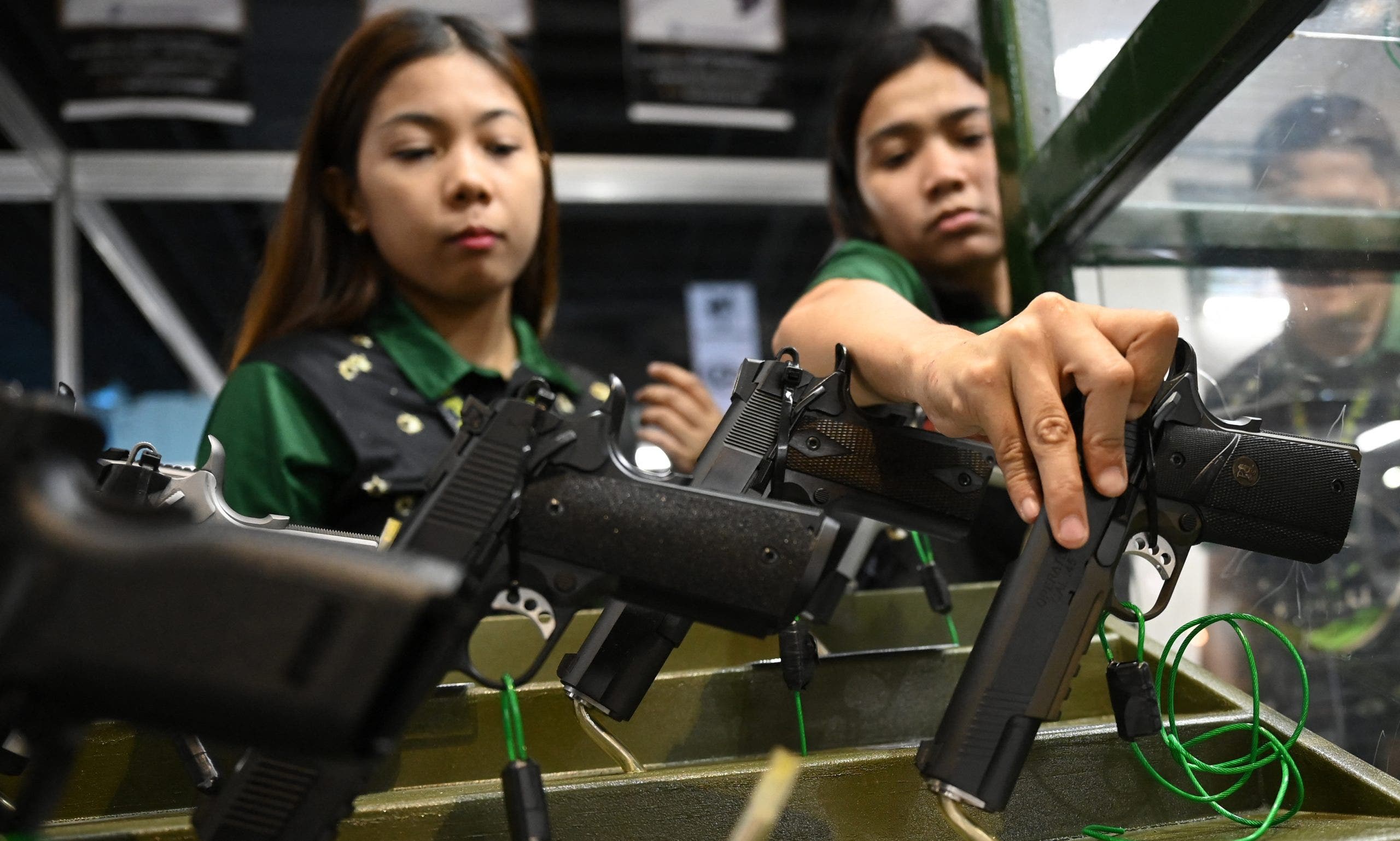 Texas gun shop owner reveals necessary gun-purchasing 'trend' among border residents