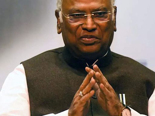 Sitharaman, Kharge spar over 'injustice' to oppn-ruled states