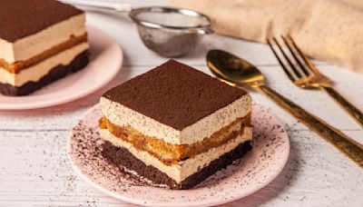 What Makes Tiramisu Different From Tres Leches Cake?