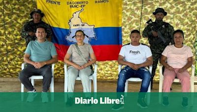 Dejan en libertad a cuatro personas secuestradas por disidentes de las FARC en Colombia