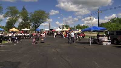 Dayton farmers market celebrates start of season